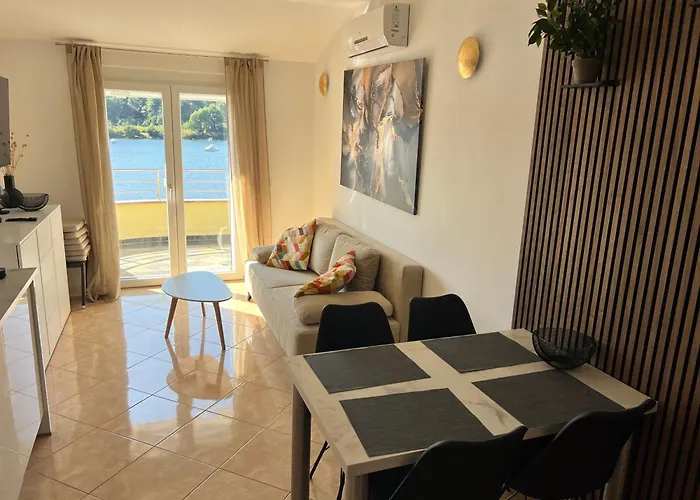 - Romeo - Direkt Am מדולין